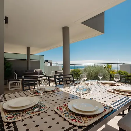 Magnificent Apartment, Close To The Beach, In * Estepona