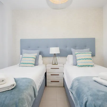 Magnificent Apartment, Close To The Beach, In Estepona