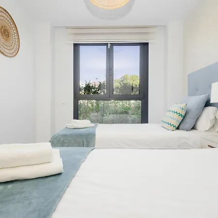 Apartamento Magnificent Apartment, Close To The Beach, In Estepona