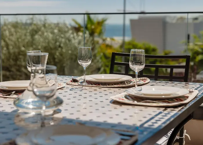 Magnificent Apartment, Close To The Beach, In * Estepona