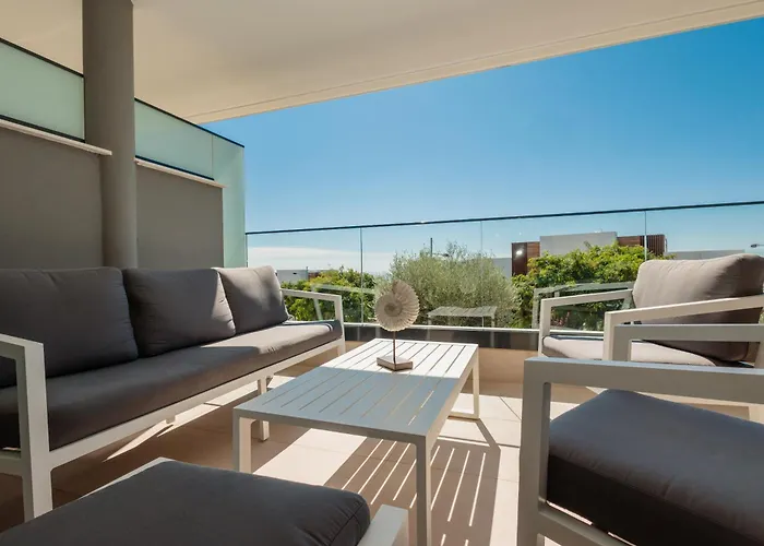 Magnificent Apartment, Close To The Beach, In Apartment *