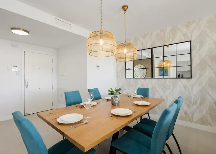 Magnificent Apartment, Close To The Beach, In Estepona