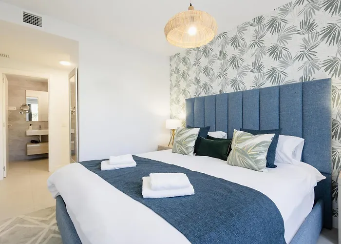 Apartment Magnificent Apartment, Close To The Beach, In *