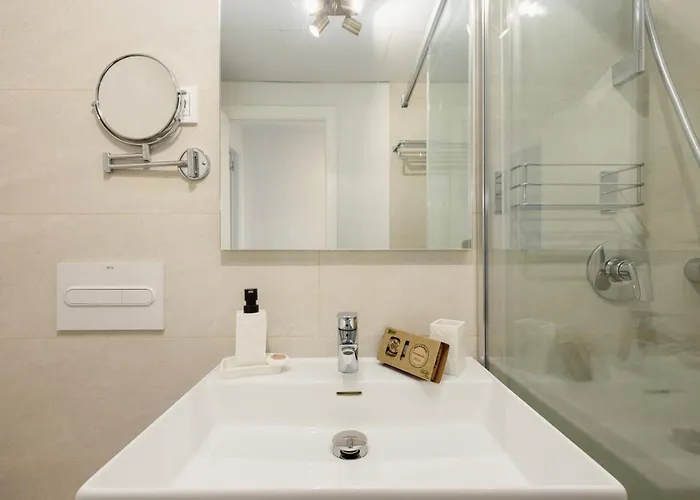 Magnificent Apartment, Close To The Beach, In Estepona