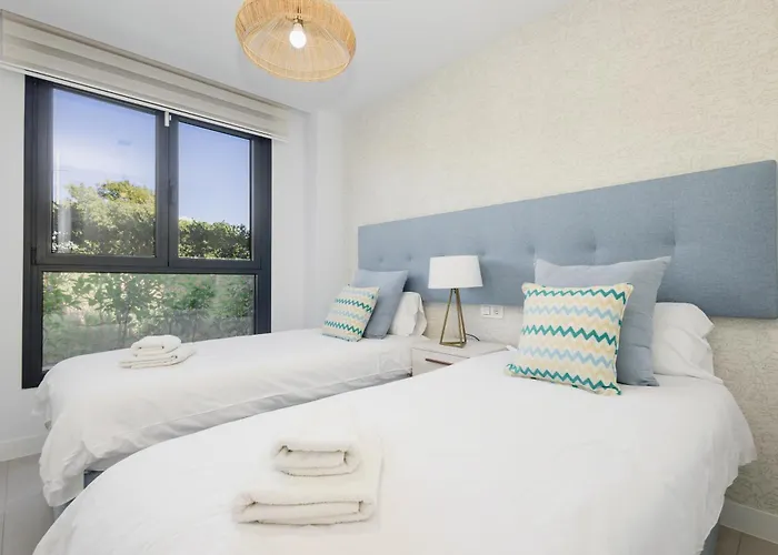 Apartment Magnificent Apartment, Close To The Beach, In *