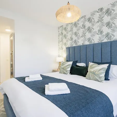 Apartman Magnificent Apartment, Close To The Beach, In *