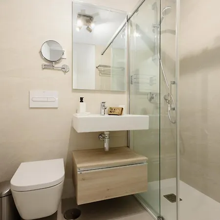 Magnificent Apartment, Close To The Beach, In