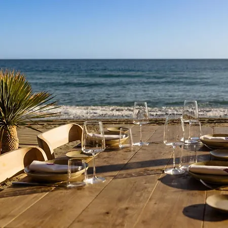 Apartman Magnificent Apartment, Close To The Beach, In