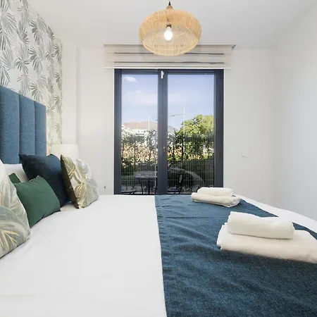 Magnificent Apartment, Close To The Beach, In Appartement Estepona