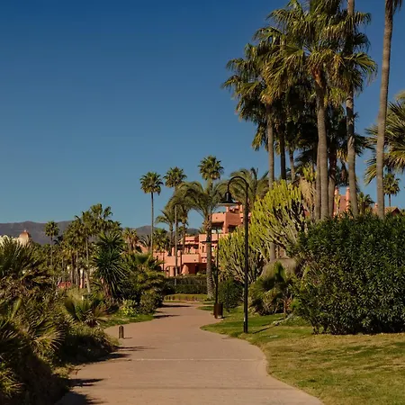 Magnificent Apartment, Close To The Beach, In Appartement *